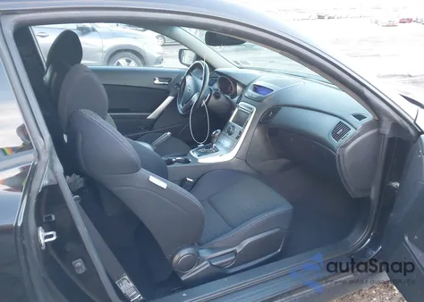 2010 Hyundai Genesis 2.0T Premium z USA, uszkodzony, nr VIN KMHHT6KD1AU018669